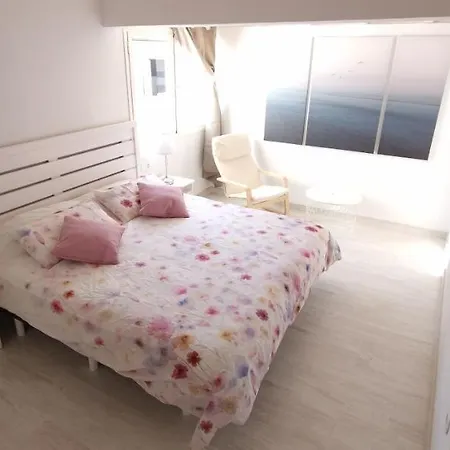 Casa Geminis, Relax, Sol Y Jacuzzi Holiday home Tarajalejo